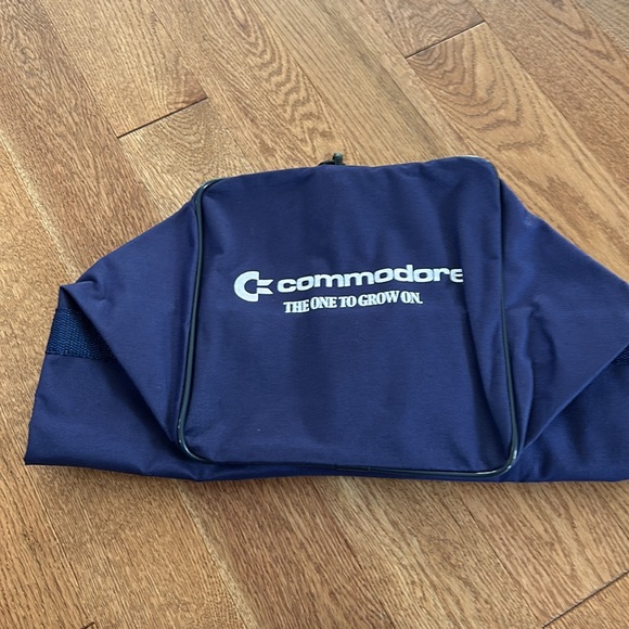 Vintage Commodore Duffel  bag - Picture 5 of 5